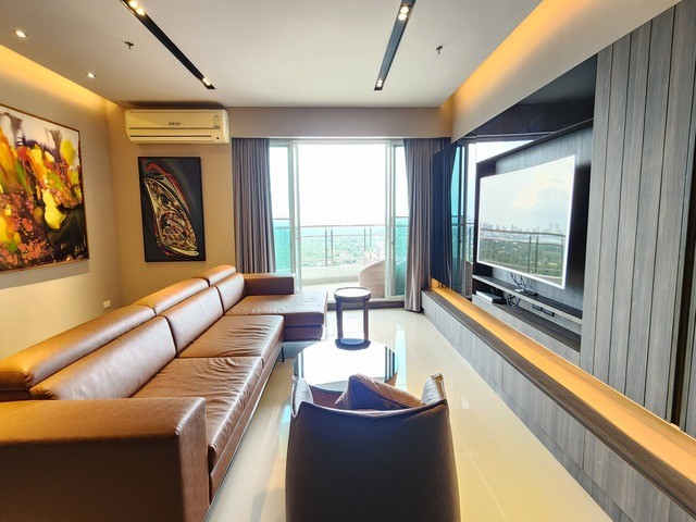 Supalai Prima Riva | For Rent & Sale250 sqm | 3 Bedrooms | 3 Bathrooms | High Floor | Stunning River ViewA rare, generously sized residence designed for families who value space, comfort, and quality.Why you’ll love it:• Expansive family living & dining area• High floor with beautiful river views• Dedicated maid’s room• Abundant built-in storage throughout• Quality furniture and thoughtfully selected finishes• Owner invested approx. ฿4 million in interior decoration• Spacious layout with plenty of room for the whole familyGreat family locationConveniently located for an easy commute around Bangkok, with practical access to international schools, major roads, and key business districts—making daily school runs and work commutes much easier.A home that offers the scale of a house, with the convenience and security of condominium living.For Rent & Sale — private viewing available.Rental price: 110,000baht/month Selling price: 35,000,000 bahtRef.: 41880 