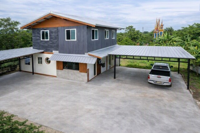 โลตัส โก เฟรช โนนสะอาด 1.75กม. สุขาภิบาล 1 โนนสะอาด บ้านเดี่ยว 2 ชั้นให้เช่า 2 นอน 1 น้ำ เนื้อที่ 1ไร่ ทำเลดีใกล้วัดเทพมงคล 400 ม.