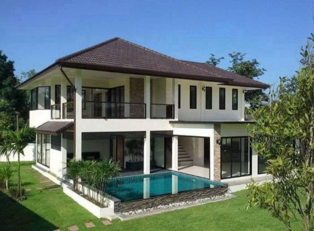 ให้เช่า #บ้านเดี่ยว หมู่บ้านนันทวัน บางนา กม.7 ซอยราชวินิตบางแก้ว #ใกล้เมกาบางนา ราคาเช่า : 200,000 บาท / เดือน#รายละเอียดประเภททรัพย์ : บ้านเดี่ยว 2 ชั้น Size-Mหมู่บ้าน : นันทวัน บางนา กม.7ขนาด : 110 ตารางวาพื้นที่ใช้สอย : 383 ตรม.จำนวนห้อง : 4 ห้องนอน 5 ห้องน้ำ - 1 ห้องอเนกประสงค์ - 2 ห้องครัว (ครัวไทย และครัวต่างประเทศ)- 1 ห้องแม่บ้าน + ห้องน้ำเเยกที่จอดรถ : 3-4 คัน พร้อมประตูรั้วไฟฟ้าทิศบ้าน :