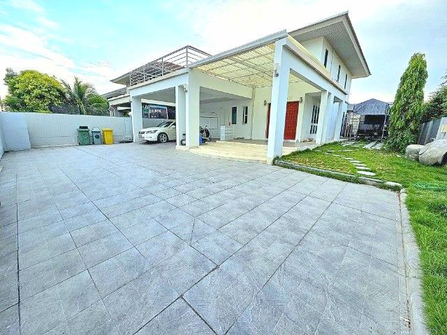 ให้เช่า-ขาย คฤหาสน์ บ้านเดี่ยวพระราม 2 บางขุนเทียนชายทะเล  เทียนทะเล24-32  104 ตร.ว.220 ตร.ม.3 นอน 3 น้ำ ใกล้ตลาดมีสุขพลาซ่า 3.3 กม.เดินทางสะดวก  พื้นที่กว้าง โปร่งสบาย เงียบสงบ พร้อมพื้นที่รอบบ้าน ที่จอดรถ และสิ่งอำนวยความสะดวกครบครัน เดินทางสะดวก ใกล้ทางด่วนเฉลิมมหานคร  48,999 บาท/เดือน3 bed for Rent-sale in Rama 2 Bang Khun Thian seaside area 104sq.wa.220 sq.m. Single house ThianThale 24-32  3 bath Near Meesuk Plaza Market 3.3 km. Spacious airy and peaceful with yard space parking and complete amenities. Convenient access to Chal