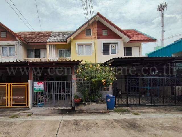 รหัสทรัพย์ : N1567ทาวน์เฮ้าส์ หมู่บ้านภัทรีดาเพลส ดอนเมือง-สรงประภา ซ.วัดเวฬุฯ 17 พร้อมอยู่ ราคาดีที่ตั้ง : ถนนสรงประภา ซอยวัดเวฬุวนาราม 17 แขวงสีกัน เขตดอนเมือง กรุงเทพมหานคร 10210รายละเอียดทรัพย์- ทาวน์เฮ้าส์ 2 ชั้น เนื้อที่ 20 ตารางวา เนื้อที่ใช้สอย 100 ตารางเมตร- 2 ห้องนอน, 2 ห้องน้ำ, 1 ห้องรับแขก, 1 ห้องนั่งเล่น ,1 ห้องครัว, 1 ที่จอดรถ- บ้านหันหน้าทางทิศเหนือ- ต่อเติมหน้าบ้านหล�