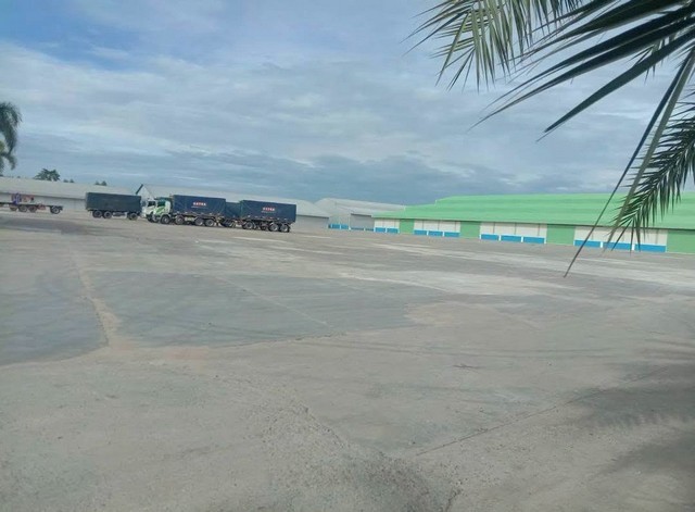 ขายด่วนที่ดิน พร้อมโรงงานขนาดใหญ่ 5 ไร่ บางพลี สมุทรปราการราคาขาย 150,000,000 บาท- อาคารโรงงานขนาดใหญ่ พร้อมคลังสินค้าและสำนักงาน รองรับการติดตั้งเครื่องจักรทันที- พร้อมใบอนุญาต รง.4- พื้นที่โรงงาน โดยประมาณ 7000 ตรม - พื้นที่รองรับน้ำหนักมากกว่า 5 ตัน / ตรม.- พร้อมรองรับธุรกิจแปรรูปโลหะ โครงสร้างเหล็ก คลังสินค้า และศูนย์กระจายสินค้าทุกประเภท - มีใบอนุญาตประกอบกิจการโ