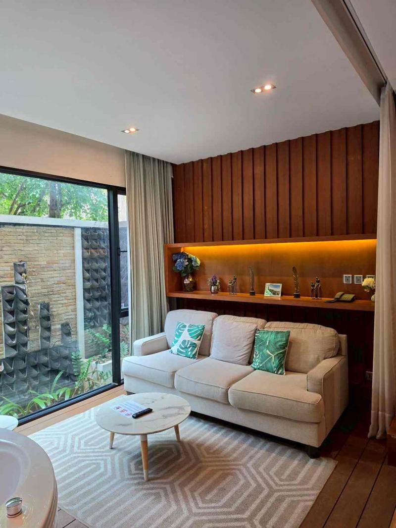 ให้เช่า/ขาย คอนโด โคลวิว (Pool Suite Chiang Mai) ใกล้เมืองเชียงใหม่ เฟอร์นิเจอร์ครบ
