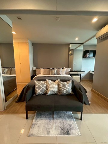 ให้เช่า ทรี คอนโด เอกมัย ทำเลดี ใกล้ BTS เอกมัย ห้องกว้าง สะดวกสบาย ลงตัวกับชีวิตคนเมือง ชื่อโครงการ ทรี คอนโด เอกมัย / Tree Condo Ekamaiที่ตั้ง   ซอยสมานฉันท์ ถนนสุขุมวิท 40 (ซอยบ้านกล้วยใต้) แขวงพระโขนง เขตคลองเตย กรุงเทพฯรายละเอียดคอนโด อยู่ชั้นที่ 4 (มีทั้งหมด 8 ชั้น)  จำนวน 1 ห้องนอน 1 ห้องน้ำพื้นที่ใช้สอย 39.23 ตารางเมตรจุดเด่น ทำเลดีใกล้ BTS เอกมัย โครงการเงียบสงบ ตกแต่งเรียบง่า
