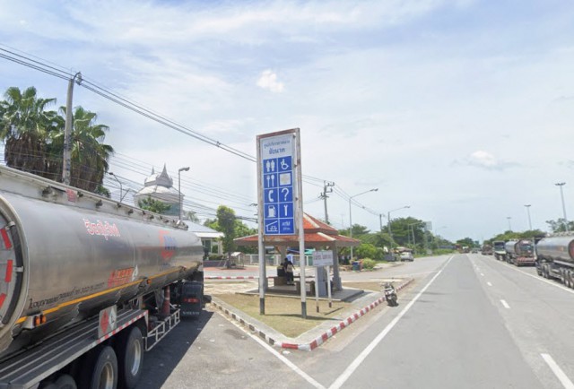 พื้นที่เกษตรอู่ตะเภา 1.0 กม.มโนรมย์ ชัยนาท ที่ดินเปล่า พื้นที่สีเขียว ขนาด 40 ไร่ ใกล้ถนนสายเอเชีย 800 ม. เหมาะสำหรับทำสวนเกษตร โซล่าฟาร์ม หรือพัฒนาเพื่อการเกษตร และธุรกิจที่ต้องการพื้นที่ขนาดใหญ่ ใกล้โครงการป้องกันน้ำท่วม และโครงการวงเวียนลอยฟ้า เดินทางเชื่อมต่อเส้นทางหลักได้สะดวก 19,999 บาท/เดือนAgricultural land for rent in U Tapao Manorom Chai Nat. This 40 rai vacant plot is zoned green for agricultural use and located just 800 m. from Asia Highway. Suitable for farmi