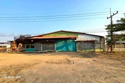ขาย บ้านเดี่ยว/ทาวน์เฮ้าส์/คอนโด โกดัง สุโขทัย  ถนน สายวัดเกาะ - สุโขทัย (ทล.1195) ตำบล บ้านนา อำเภอ ศรีสำโรง จังหวัด สุโขทัย  ราคาโปรโมชั่น  3,048,000    บาท    ลดจาก   4,037,000    บาท ราคาโปรโมชั่นตั้งแต่วันที่ 1 กรกฎาคม 2569 – 30 กันยายน 2569  รายละเอียดทรัพย์ -  เนื้อที่ 228.40  ตารางวา   พิกัดทรัพย์ : https://goo.gl/maps/78vgL1mA7HnPe7bs5  สถานที่ใกล้เคียง   -องค์การบริหารส่วนตำบลบ้านนา -โรงเรียนบ้านสันติพิทยาคาร -รพ.สต.บ้าน