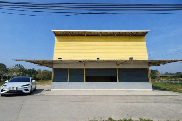 ถูกที่สุดในโลก นาโฉง  เมืองสระบุรี ร้านค้าใหญ่ 1ไร่ 63ตรว. 600 ตร.ม. 24,998บาท/เดือน สะพานข้ามแยกเสาไห้ 350 ม.นาโฉง ที่ดินพร้อมอาคาร 1 ชั้น  ที่ดินถมแล้วติดถนนใหญ่บายพาสสระบุรี ทำเลดีใกล้รพ.สัตว์เมืองเพรียว 750 ม.ชุมชน ตลาด และเส้นทางหลัก เหมาะสำหรับทำธุรกิจ ร้านค้า สำนักงาน  หรือกิจการหลากหลายประเภท สามารถเดินทางเข้าสู่ตัวเมืองสระบุรี และเชื่อมต่อถนนสายสำคัญได้สะดวกChe