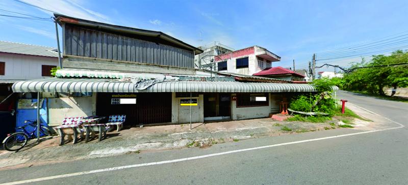 ##ขายหอพักสตรี 2 ชั้น 143 ตรว. ใกล้มหาวิทยาลัยราชภัฏมหาสารคาม อ.เมือง จ.มหาสารคามโซน : อ.เมืองมหาสารคาม จ.มหาสารคามที่ตั้ง :  ถ.นครสวรรค์  ต.ตลาด อ.เมืองมหาสารคาม จ.มหาสารคามลักษณะโดยทั่วไป- หอพักสตรี 2 ชั้น, ทำเลใจกลางเมืองมหาสารคาม- มีห้องพัก  24 ห้อง ห้องน้ำในตัวทุกห้อง- เนื้อที่  143  ตรว., ย่านธุระกิจ, ศูนย์ราชการ- ทำเลดีลายล้อมด้วยนักศึกษา- พื้นที่ทุกตารางนิ้วสามารถนำมา