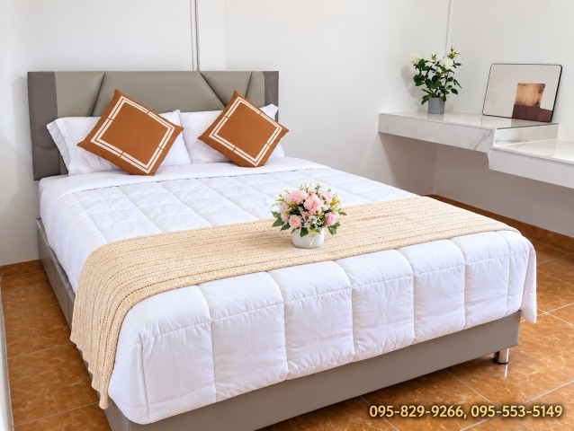 ขายถูกคอนโด พูนสินคอนโดทาวน์ 29 ตร.ม รามคำแหง 117 ห้องปรับปรุงใหม่ พร้อมเฟอร์ พร้อมอยู่ ใกล้สถานี MRT สายสีส้มเพียง 200 เมตร  ทำเลดี บรรยากาศดี ใกล้แหล่งอำนวยความสะดวกมากมาย การเดินทางสะดวกมีให้เลือกหลายเส้นทางที่ตั้ง:645/298 ซ.รามคำแหง 117 แขวงหัวหมาก เขตบางกะปิ กรุงเทพฯ รายละเอียด:- ห้องใหญ่ขนาด 29 ตร.ม- ห้องปรับปรุงใหม่ พร้อมอยู่ของแถม:- แอร์18,000 BTU- เตียงนอน + เบาะนอน 5 ฟุต- พัด