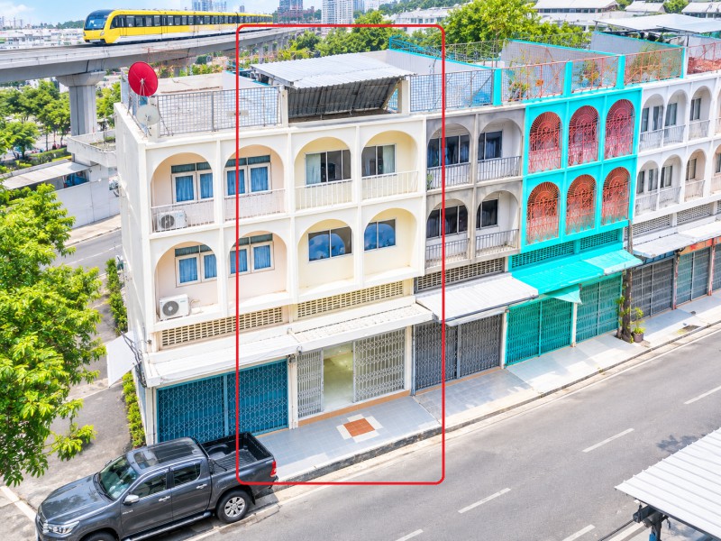 MRTบางกะปิ 598 ม. ลุมพินี เซ็นเตอร์ ลาดพร้าว 111 รพ.เวชธานี โรงแรม ให้เช่าอาคารพาณิชย์ 4 ชั้น ลาดพร้าว103–113 18ตร.ว. 280ตร.ม. 3–4นอน 3น้ำ 19,997B-Mnear MRT Bang Kapi 598m. Vejthani Hospital Hotel 4-Storey Commercial Building for Rent on Lat Phrao 103–113, Lumpini Center Lat Phrao111 featuring 18 sq.wah of land and 280 sq.m. of usable space, with 3-4beds  3baths. Conveniently   Ideal for offices, clinics, retail businesses, and service operations. 19,997B-Mถนนลาดพร้าว 103–113 แขวงคลองจั่น เขตบางกะปิ กรุงเทพมหานครรับชมวิดีโออาคารhttps://youtube.com/shorts/EqpbPNzj7e0ขนาด 18 ตร.ว. พื้นที่ใช้สอย 280 ตร.ม.Size 18 Sq.Wah, Usable Area 280 S