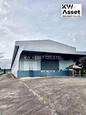 ขายโรงงานEEC 2-2-68 ไร่ พร้อมสำนักงาน ทำเลดี ติดถนนใหญ่ 3191 ปลวกแดง ระยองราคา 32,000,000 บาทรายละเอียดทรัพย์- ที่ดิน 2 ไร่ 2 งาน 68 ตร.วา (4,272 ตร.ม.) ที่ดินผังสีเหลือง- โรงงานขนาด 1,632 ตร.ม.- สำนักงาน 2 ชั้น 385 ตร.ม.- พื้นโรงงานรับน้ำหนัก 3 ตัน/ตร.ม.- อาคารถมสูง 2.5 เมตร- น้ำไม่ท่วม- รองรับการโหลดสินค้าเข้าตู้ 20 / 40 ฟุต- มี ใบอนุญาตโรงงาน รง.4- ผังสี เหลืองอ่อน- จอดรถได้จำนวนมาก- ห้องน้ำโรงงาน 6 ห้อง- ห้องน้