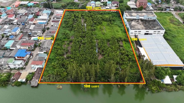 ขายที่ดินรังสิต คลอง 2 ปทุมธานีลักษณะเป็นที่เปล่าถมแล้วทั้งแปลงที่ตั้ง ซอย รังสิต-นครนายก 31 ตำบลคลองสอง อำเภอคลองหลวงจังหวัดปทุมธานี12120 เนื้อที่ทั้งหมด 10 ไร่ขนาดที่ดิน หน้ากว้างติดถนน 100 เมตร ด้านหลังติดคลองกว้าง 100 เมตร ความลึกทั้งสองด้านเท่ากัน 160 เมตรผังเมืองสีเหลือง  ถนนหน้าที่ดิน กว้าง 8 เมตร -ใกล้ ฟิวเจอร์พาร์ค รังสิต บิ๊กซี รังสิตเซียร์ รังสิต  ม.รังสิตร�
