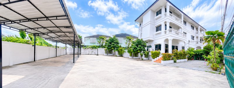 นวมินทร์ 109-113 Phothalai Golf Park โฮมออฟฟิศ 3ชั้น 2คูหา 54,999B-M ติดตั้งลิฟต์ได้ 9นอน 6น้ำ ใกล้โรงเรียนเลิศหล้าเกษตรนวมินทร์ 698 ม.  101 ตร.ว. 490 ตร.ม.  Nawamin 109–113 Phothalai Golf Park 3Storey 2Shophouse Units Home Office 9Beds 54,999 B-M 6Baths near Lertlah Kaset-Nawamin School 698m. 101 sq.wah. and 490 sq.m. in the Nawamin 109 to 113 area, ideal for offices, companies, studios, or businesses requiring spacious and flexible working space Elevator installation is possible.ถนนประเสริฐมนูธรรม แขวงนวมินทร์ เขตบึงกุ่ม กรุงเทพมหานคร101 ตร.ว. 490 ตร.ม.101 sq.wah. 490 sq.m.ให้เช่าโฮมออฟฟิศ 3 ชั้น 2 คูหา ทำเลนวมินทร์ 109 ถึ