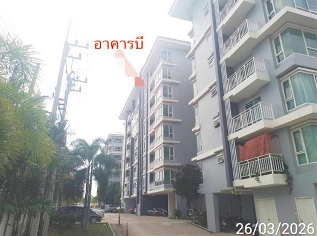 ขาย คอนโด เดอะ รอยัลฮิลล์ รีสอร์ท บ่อวิน  ซอยปากร่วม-ต้นไทร ถนนฉะเชิงเทรา-สัตหีบ (ทล.331) ตำบลบ่อวิน อำเภอศรีราชา ชลบุรี  ราคา 1,312,000 บาท ( ราคาต่อรองได้ )  รายละเอียดทรัพย์ -  เนื้อที่ - ตารางวา  พื้นที่ใช้สอย 31.98 ตารางเมตร -  1 ห้องนอน 1 ห้องน้ำ  -  1 ที่จอดรถ  -  คอนโดหันไปทางทิศ  พิกัดทรัพย์ :  https://maps.app.goo.gl/MPjF15b4vRCojNmx6  สถานที่ใกล้เคียง   - โลตัส บ่อวิน - โรบินสันไลฟ์สไตล์ บ่อวิน - โรงพยาบาลพญาไทบ