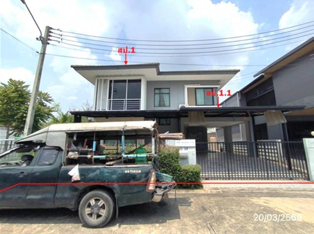 ขายบ้านเดี่ยวปทุมธานี โครงการ พฤกษาวิลเลจ 43/2 ดีไลท์ ดอนเมือง-รังสิต    ซอย 32 ถนน เลียบคลองรังสิตประยูรศักดิ์ ตำบล หลักหก อำเภอ เมืองปทุมธานี จังหวัด ปทุมธานี  ราคา  5,000,000   บาท  ( ราคาต่อรองได้ )  รายละเอียดทรัพย์ -  เนื้อที่ 63.20 ตร.ว.   พื้นที่ใช้สอย 160.20 ตร.ม. -  3 ห้องนอน 3 ห้องน้ำ   -  2 ที่จอดรถ  -  บ้านหันไปทางทิศ  ใต้  พิกัดทรัพย์ : https://maps.app.goo.gl/or3r8fr5QKyScWz38  สถานที่ใกล้เคียง   - โรงพยาบาลปทุมเวช - �