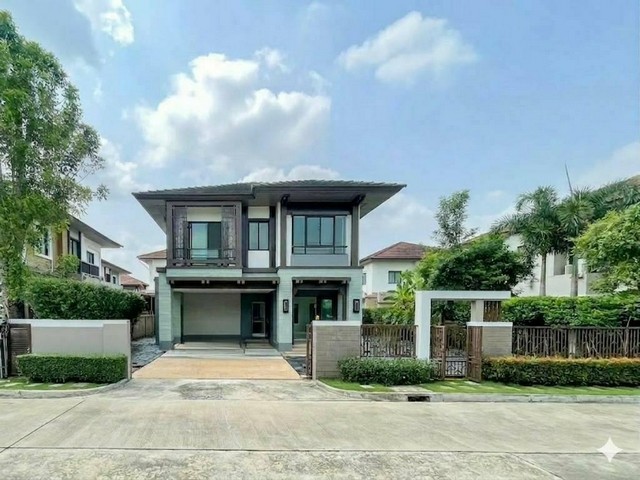 ขายบ้าน โครงการ เศรษฐสิริ วัชรพล Setthasiri Watcharapol ติดถนนเมนสุขาภิบาล 5 ใกล้สำนักงานเขตสายไหมราคาขาย 9,900,000 บาท ค่าโอนคนละครึ่ง ราคาประเมิณตลาด 13 ล้านติดต่อ คุณช่อผกา โทร 0616198565 LINE 0616198565สำรอง LINE 0812523279 ส่งลิ้งก์ไว้ได้เลย- บ้านพรีเมี่ยม บ้านเลขที่ 888/xxx ร่มรื่น สังคมดี ใกล้ทางด่วน ใกล้รถไฟฟ้า- เนื้อที่ 88.8 ตร.ว.- 3 ห้องนอน 3 ห้องน้ำ ห้องนั่งเล่นชั้นบน- 4 จอดรถ ประตูรีโมท- ห้องอเนกประสงค์ชั้น