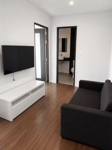 ขาย 2.39 ล้าน | #PUNNA OASIS 2 | #ผ่อนตรงกับเจ้าของได้คอนโดทำเลดี ห้องขนาด 43 ตร.ม. ชั้น 7 เหมาะสำหรับซื้อไว้ อยู่อาศัยเอง หรือเป็นทรัพย์ลงทุนปล่อยเช่า เดินทางสะดวก ใกล้ถนนซุปเปอร์ไฮเวย์เชียงใหม่–ลำปาง และสิ่งอำนวยความสะดวกครบครันรายละเอียดห้อง• โครงการ PUNNA OASIS 2• ขนาด 43 ตร.ม.• ชั้น 7• ห้องสวย ขนาดกำลังดี• แบ่งพื้นที่ใช้สอยเป็นสัดส่วน• อาคาร Low-rise สูง 8 ชั้น• ผ่อนตรงกับเจ้าของสิ่�