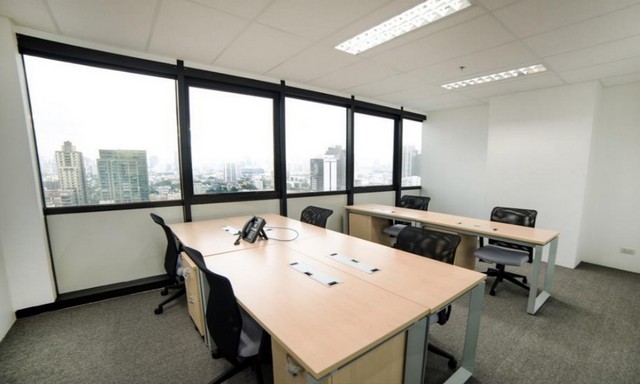 ออฟฟิศตกแต่งพร้อมใช้ สุขุมวิท  บางจาก  อาคารทรูดิจิตอลปาร์ค (Ture Digital Park) พนักงาน 1 ท่านขึ้นไป  BTS ปุณณวิถี ใกล้ทางด่วน โทร O84,543,4833  O86,397,4454  ดูข้อมูลอาคารอื่นที่ www.irentoffice.com ยินดีรับฝากขาย-เช่าสำนักงาน- รองรับพนักงานตั้งแต่ 1 ท่านขึ้นไป ราคาค่าเช่าประมาณ 9,000 บาทขึ้นไป- มีอุปกรณ์สำนักงานครบทั้งโต๊ะ เก้าอี้ ตู้เก็บเอกสาร พร้อมใช้- ระบบอินเตอร์เน็ต และ wifi ตลอดระยะเวลาทำงาน- มีพนักง�