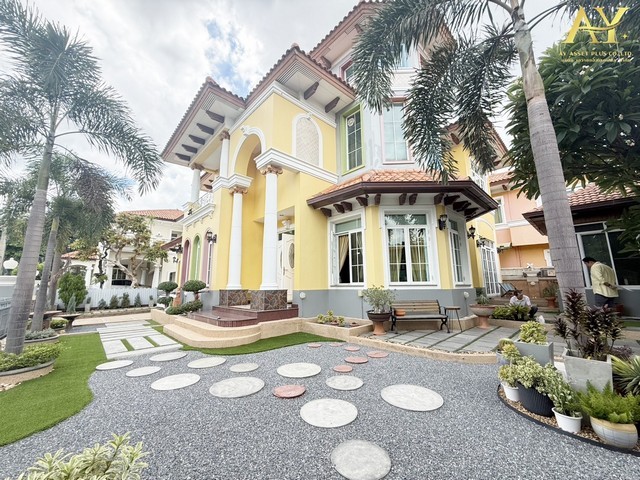 บ้านหรูหลังใหญ่ โครงการ นาราสิริ สาทร - วงแหวน ทำเลดีติดถนนกาญจนาภิเษก เชื่อมต่อบางบอน ใกล้ MRT หลักสอง ขนาดใหญ่จุกๆถึง 125 ตร.ว. สภาพใหม่พร้อมอยู่! ในราคาสุดพิเศษ 18.5 MB.โครงการ : นาราสิริ สาทร - วงแหวน | Narasiri Sathorn - Wongwaenที่ตั้ง :   กาญจนาภิเษก แขวงหลักสอง เขต บางแค กรุงเทพ 10160โลเคชั่น : https://maps.app.goo.gl/RZcucDyEiP2Hve3C8สถานีรถไฟฟ้า : MRT-หลักสอง | Lak Song เพียง 4.2 กม.- ทำเลติดถนนกาญจนาภิเษก เข้า-ออกได้ 2 เส้นทาง-