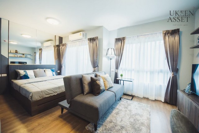 ให้เช่า D Condo Bliss ดีคอนโด บลิซ ศรีราชา ราคาเช่า 7,000  บาท/เดือน  ใกล้ม.เกษตรศาสตร์ ศรีราชา เพียง 150 เมตร ใกล้นิคมแหลมฉบัง ติดถนนใหญ่สุขุมวิทมัดจำ2เดือน+ล่วงหน้า1เดือน 1 ห้องนอน   1 ห้องน้ำ ชั้น 2 วิวสะ เฟอร์นิเจอร์ + เครื่องใช้ไฟฟ้าUK02-RC0058CONTACT  UKEEN ASSET CO.,LTDTel / WApp : 065-397-8122 K.YingTel / WApp : 092-699-2459 K.TodLine ID : @ukeen (https://lin.ee/XVLkUI9) Website : https://ukeenasset.com/Bio Link : https://shorturl.asia/12ECT“One-Stop Real Estate Service in Chonburi, Sriracha & Pattaya”#คอนโดให้เช่าชลบุรี #คอนโดให้เช่าศรีราชา #�