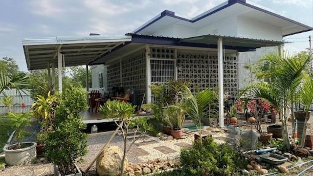 ขาย ที่ดิน ที่ดิน ท่ายาง เพชรบุรี 5 ไร่ 1 งาน 87 ตร.วา สถานที่ใกล้ มหาวิทยาลัยศิลปากร วิทยาเขตสารสนเทศเพชรบุรีรหัสทรัพย์ : 94025ต้องการ : ขายประเภทอสังหา : ที่ดินสถานที่ : ที่ดิน ท่ายาง เพชรบุรีจังหวัด: เพชรบุรี   อำเภอ : ท่ายาง   ตำบล : ท่าแลง   ถนน : *ซอย : *สถานที่ใกล้ : มหาวิทยาลัยศิลปากร วิทยาเขตสารสนเทศเพชรบุรีพื้นที่ : 5 ไร่ 1 งาน 87 ตารางวาข้อมูลการติดต่อติดต่อ คุณ : วีระพงษ์ติ