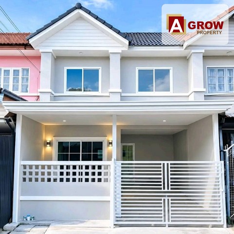 หมู่บ้านบัวทอง 4 ซอยบ้านกล้วย บ้านสวยรีโนเวทใหม่ทั้งหลัง แถมเฟอร์นิเจอร์ทั้งหลัง การเดินทางสะดวกที่ตั้ง : หมู่บ้านบัวทอง 4 ซอยบ้านกล้วย ต.บางคูรัด อ.บางบัวทอง จ.นนทบุรีราคาขายเพียง1,850,000บาทรหัสทรัพย์ : AGT01320รายละเอียดบ้าน :- บ้านทาวน์เฮ้า เนื้อที่ 18 ตารางวา- 3 ห้องนอน- 2 ห้องน้ำ- 1 ห้องครัว- 1  ห้องรับแขก- 1  ที่จอดรถภายในบ้าน**ของแถม**- แถมชุดโซฟา Index Living Mall- ชุดครัว และฮูสดูดควั�