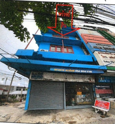 ขายอาคารพาณิชย์ 4.5 ชั้น ถ.สุขสวัสดิ์ ต.บางพึ่ง อ.พระประแดง จ.สมุทรปราการ   ถ.สุขสวัสดิ์ ต.บางพึ่ง อ.พระประแดง จ.สมุทรปราการ   ราคา 6,300,000 บาท  ( ราคาต่อรองได้ )  รายละเอียดทรัพย์ -  เนื้อที่ 18 ตร.ว.  พื้นที่ใช้สอย 300.86 ตร.ม. -  บ้านหันไปทางทิศตะวันตกเฉียงใต้  พิกัดทรัพย์ : https://maps.app.goo.gl/LHdnAe4sJVzzGWaT7  สถานที่ใกล้เคียง   - ตลาดพระประแดงอาเขต - บิ๊กซี ซูเปอร์เซ็นเตอร์ สุขสวัสดิ์ - โฮมโปร สุขสวัสดิ์ - ไ
