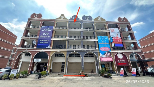 ขายอาคารพาณิชย์สมุทรสาคร 4 ชั้น มีชั้นลอย โครงการ ทิวลิป สแควร์    ซอย ภายในโครงการ ถนน เพชรเกษม ตำบล อ้อมน้อย อำเภอ กระทุ่มแบน จังหวัด สมุทรสาคร  ราคาโปรโมชั่น   4,278,000   บาท    ลดจาก  5,500,000   บาท ราคาโปรโมชั่นตั้งแต่วันที่ 1 กรกฎาคม 2569 – 30 กันยายน 2569  รายละเอียดทรัพย์ -  เนื้อที่ 17.00 ตร.ว.   พื้นที่ใช้สอย 244.00 ตร.ม. -  3 ห้องนอน 4 ห้องน้ำ   -  1 ที่จอดรถ  -  บ้านหันไปทางทิศ ตะวันตก  พิกัดทรัพย์ :  https