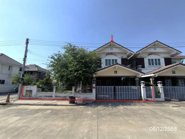 ขายบ้านเดี่ยวปทุมธานี โครงการ ภัทรินทร์ 2 คูบางหลวง-ปทุมธานี   ซอย ภายในโครงการ ถนน เลียบคลองบางหลวงไหว้พระ หมู่ที่ 6-9 ตำบล คูบางหลวง อำเภอ ลาดหลุมแก้ว จังหวัด ปทุมธานี  ราคาโปรโมชั่น  2,815,000    บาท     ลดจาก  3,550,000   บาท ราคาโปรโมชั่นตั้งแต่วันที่ 1 กรกฎาคม 2569 – 30 กันยายน 2569  รายละเอียดทรัพย์ -  เนื้อที่ 54.30 ตร.ว.   พื้นที่ใช้สอย 142.50 ตร.ม. -  3 ห้องนอน 3 ห้องน้ำ   -  1 ที่จอดรถ  -  บ้านหันไปทางทิ�