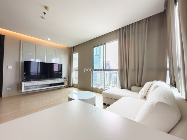 ขายคอนโดหรู The Address พญาไท  ชั้น 32 2 นอน 2 น้ำ 2 ที่จอดรถ   ห้องใหญ่ที่สุดในโครงการ!  ขนาด 102.46 ตร.ม. | 2 ห้องนอน 2 ห้องน้ำ | จอดรถ 2 คัน (Fix 1 คัน)  ชั้น 32 วิวสวย เงียบสงบ เป็นส่วนตัว ทำเลใจกลางเมือง ใกล้ BTS พญาไท และอนุสาวรีย์ชัยสมรภูมิ ห้องใหญ่ที่สุดในโครงการ AP The Address พญาไทพื้นที่ใช้สอยกว้างขวาง จัดสรรเป็นสัดส่วนลงตัวจอดรถได้ 2 คัน (1 คัน Fix ที่จอดส่วนตัว)ทำเลทอง ติด BTS พญาไท เดินทางสะดวก ใจ
