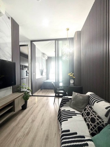 1 Bedroom Condo for Rent at KnightsBridge Prime Onnut near BTS On NutLocation: KnightsBridge Prime Onnut, 204 Sukhumvit 77 Road, Phra Khanong Nuea, Watthana, BangkokContact Aekachai (Aui)T. 089-799-5598Line ID : @auiauiaui001 (add @ in front)Room details- 1 bedroom- Size 27 sqm- 28th floor- Fully furnished with electrical appliances- Ready to move inRental- 19,500 THB per month- Deposit 2 months and 1 month advance- Minimum contract 1 yearNearby- BTS On Nut about 500 m- Big C On Nut about 90 m- On Nut restaurants and local marketsProject facilities- Sky swimming pool on the 37th floor- Fitness and steam room- Sky garden, lounge and co-working space- Library- 24 hour security, CCTV and key card access- Auto parking