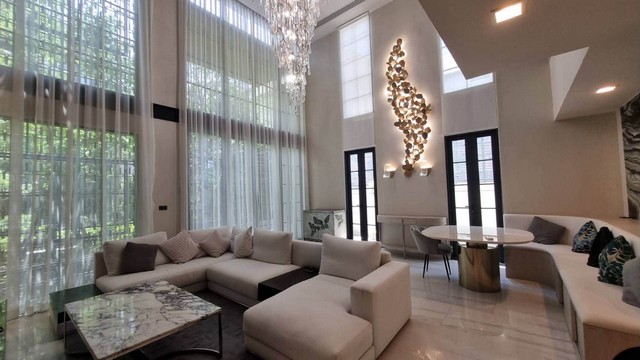 P808 ให้เช่า ขาย ทาวน์โฮม 5 ชั้น โครงการ คเตอร์วอร์ 31 Quarter 31 Luxury Urban Villas ซอยสุขุมวิท 31 ซอยสวัสดี พร้อมเฟอร์นิเจอร์ครบพร้อมเข้าอยู่ให้เช่าราคา 280,000 บาท/เดือนขายราคา 79,000,000 บาทติดต่อ คุณช่อผกา โทร 0616198565 LINE 0616198565สำรอง LINE 0812523279 ส่งลิ้งก์ไว้ได้เลย-ให้เช่า ขาย ทาวน์โฮม 5 ชั้น โครงการ คเตอร์วอร์ 31 Quarter 31 Luxury Urban Villas ซอยสุขุมวิท 31 ซอยสวัสดี-พื้นที่ใช้สอย 425 ตรม. -ที่ดินขนาด 41.6 ตรว.-พร้อมลิฟต์ -4 ห้องนอน 5 ห้�