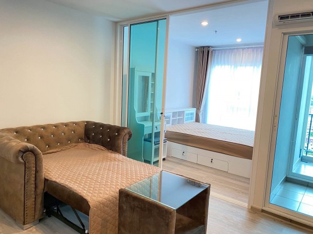 Regent Home Bangna 1 Bedroom for Rent 19th Floor City ViewLocation: Regent Home Bangna, near Bangna intersection, Bangkok. About 350 m walk to BTS Bang NaContact Aekachai (Aui)T. 089-799-5598Line ID : @auiauiaui001 (add @ in front)Room Details- 1 Bedroom 1 Bathroom, bedroom separated by glass partition- Size 28 sq.m.- Building A 19th Floor, high floor with city view- Fully furnished: bed, mattress, kitchen, curtains, sofa, coffee table, TV cabinet, wardrobe- Air conditioner, refrigerator, microwave, TV, washing machine, water heater- Free parking for 1 car or motorcycle- Ready to move inRental- 10,000 THB per month including common area fee- No pets- No smokingNearby- BTS Bang Na- BITEC Bangna- Bangkok Mall- Restaurants, cafe, beauty salon and parcel shop below the buildingProject Facilities- Swimming pool- Fitness center, yoga room and boxing room- Co-working room and library- Parking building- Key card access, CCTV and 24 hour security