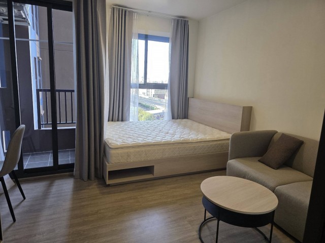 Studio Condo for Rent at Nia by Sansiri Sukhumvit 71Location: Nia by Sansiri, Sukhumvit 71 (Pridi Banomyong 2), Phra Khanong Nuea, Watthana, BangkokContact Aekachai (Aui)T. 089-799-5598Line ID : @auiauiaui001 (add @ in front)Room details- Studio with 1 bathroom, 23 sq.m.- 7th floor with balcony- Kitchen with glass partition- Fully furnished as in the photos- TV, refrigerator, microwave, water heater, washing machine, electric hob and cooker hoodRental- 13,000 THB per month including common fee, 1 year contract- Deposit 2 months and 1 month advance- Short term contract 16,000 THB per month- Available from 4 November 2026Nearby- Between BTS Phra Khanong and BTS On Nut- Free project shuttle to BTS On Nut and Habito Mall- Expressway access in front of the project- 7-Eleven nearbyProject facilities- Swimming pool- Fitness- Co-working space- Rooftop garden and garden- Laundry room- Key card access by floor- CCTV and 24 hour security