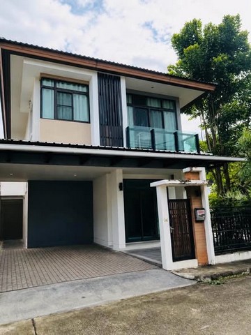 ขายด่วน! 4.6 ล้าน #ดิโอเรียนทอล #รีเจนท์3 #สารภี บ้านเดี่ยว 2 ชั้น | #บ้านหลังมุม ทำเลดี #ขายตามสภาพ #น้ำไม่ท่วม #ซื้ออยู่เองหรือปล่อยเช่าได้รายละเอียดทรัพย์ที่ดิน 38.4 ตร.วาพื้นที่ใช้สอย 145 ตร.ม.บ้านหลังมุมหันทิศเหนือจอดรถได้ 2 คัน3 ห้องนอน | 3 ห้องน้ำครัวบิวท์อิน แยกเป็นสัดส่วนแอร์ 4 เครื่องหน้าบ้านหัน ทิศเหนือ พร้อมบ้านเลขที่มงคลตามหลักฮวงจุ้ย4.6 ล้านบาท | ต่อรองได้ | ค่า�