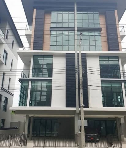 อาคาร 5 ชั้น พรีเมี่ยมเพลส เกษตรนวมินทร์ 3 ห้องนอน 7 ห้องน้ำ  มีลิฟต์ในอาคาร ที่จอดรถ 6 คัน จดทะเบียนบริษัทได้(RP293)ติดต่อAgent  :Mr. Denchai                  : 09-8481-8989                  :06-2839-4747 ID Line        :0984818989                   :https://line.me/ti/p/LRgsghypggพรีเมี่ยมเพลส เกษตรนวมินทร์ ที่ตั้ง ถ. สุคนธสวัสดิ์ แขวงลาดพร้าว ลาดพร้าว กรุงเทพมหานคร 10230อาคารสูง 5 ชั้น หน้ากว้าง 8.5 เมตร ลึก 20 เมตรขนาด 40 ตารางวา พื้นที่ใช้สอย 480 ตารางเมตร 3 ห้องนอน (ห้องน้ำใ�