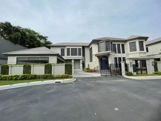 ขายขาดทุน ราคาพิเศษ ขายบ้านเดี่ยวหรู 203 ตรว. 5 ห้องนอน โครงการนาราสิริ กรุงเทพกรีฑา Narasiri Krungthepkreetha ใกล้ไบรท์ตัน คอลเลจ ถนนศรีนครินทร์-ร่มเกล้า (กรุงเทพกรีฑาตัดใหม่)*** ราคาขายพิเศษ 65,000,000 บาท (ลดจาก 98 ล้านบาท)-- ขายขาดทุน ราคาพิเศษติดต่อ คุณช่อผกา โทร 0616198565 LINE 0616198565สำรอง LINE 0812523279 ส่งลิ้งก์ไว้ได้เลยรหัส# T26-1379บ้านหรู นาราสิริ กรุงเทพกรีฑา Narasiri Krungthepkreethaโครงการหรูระดับ Top Ultra Luxury Collection จากแสนสิร�