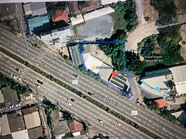 ติดถนนใหญ่ ! ขายที่ดินเปล่า 221.7 ตร.วา เหมาะทำสถานพยาบาล ! .TPI-3560.ที่ตั้ง :   ถนนเกษตร-นวมินทร์  แขวงจรเข้บัว เขตลาดพร้าว กรุงเทพ 10230Google maps：https://maps.app.goo.gl/61jiz4Lhw4cwpiaC7?g_st=ic.รายละเอียด:- ที่ดินติดถนนใหญ่- 221.7 ตารางวา- เหมาะทำสถานพยาบาล.- ขายในราคาเพียง 57.5 ล้านบาท -(259,359 บาท / ตารางวา) .สถานที่สำคัญใกล้เคียง- marketplace นวมินทร์- Central East Ville- Crystal Design Center (CDC) · Crystal Park- The Walk Kaset-Nawamin- The Mall Lifestore Bangkapi- Fashion Island- ตลาดหัวมุม เกษตร-นวมินทร์ · ตล�