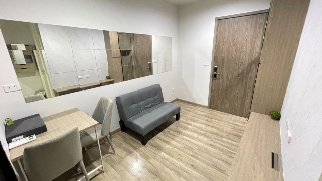 Niche Mono Sukhumvit Bearing 7th Floor Fully Furnished Near BTS BearingLocation: Niche Mono Sukhumvit Bearing, Sukhumvit Road, Samrong Nuea, Samut Prakan. Near BTS Bearing.Contact Aekachai (Aui)T. 089-799-5598Line ID : @auiauiaui001 (add @ in front)Room details- 1 Bedroom 1 Bathroom, 28.48 sq.m., 7th floor- Balcony facing north-west, no direct sun in the bedroom- Ceiling height 2.7 m- 1 parking space- Fully furnished: 2 air conditioners, digital door lock, water heater, washing machine, microwave, refrigerator, UV water filter- Built-in wardrobe, storage cabinet, shoe rack, dining table with 2 chairs, sofa, 5 ft mattress- Closed kitchen with electric hob and cooker hood, heat-reduction film in kitchen and bedroomRental / PriceFor Rent: 13,000 THB/monthNearby- BTS Bearing- Sukhumvit RoadProject facilities- Rooftop swimming pool- Fitness- Garden- Key card access- Back-up generator